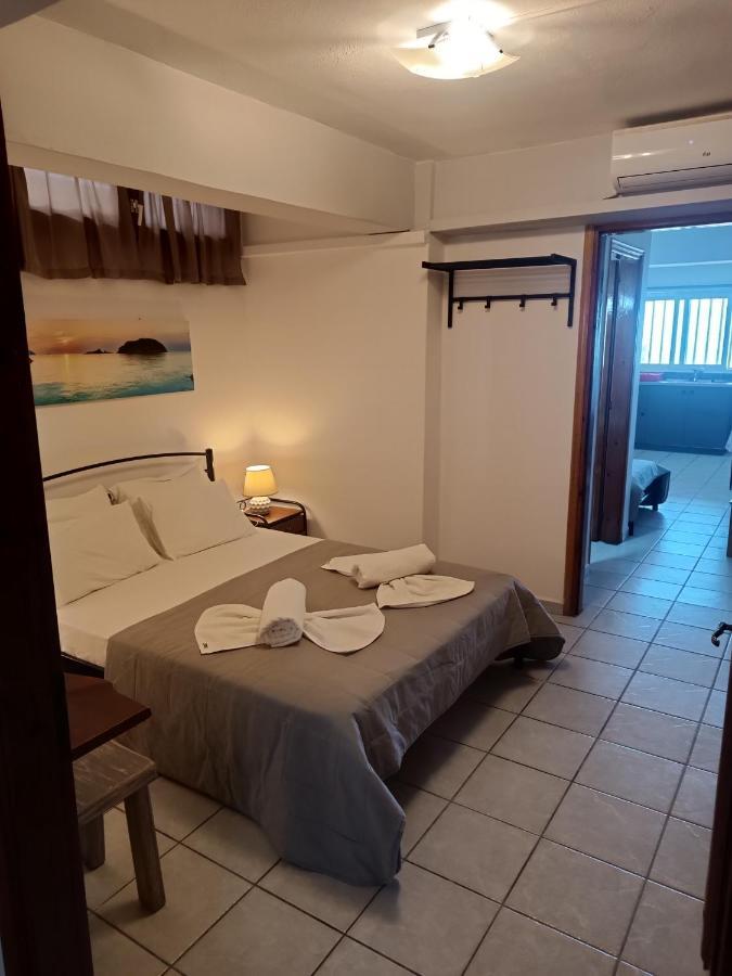 Voulias Αpartments Apartment Kini Luaran gambar