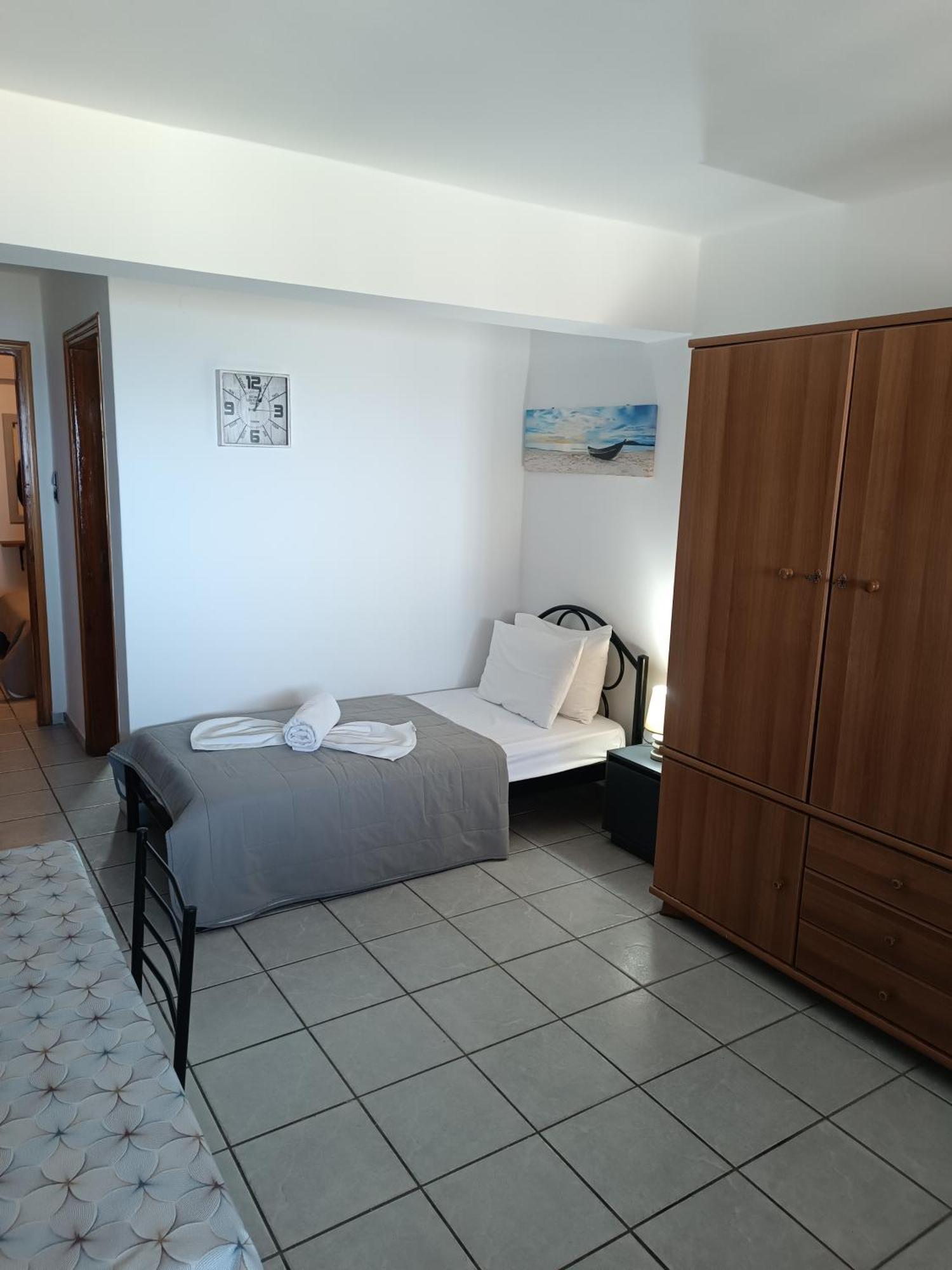 Voulias Αpartments Apartment Kini Bilik gambar