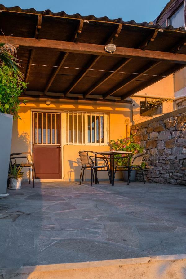 Voulias Αpartments Apartment Kini Luaran gambar